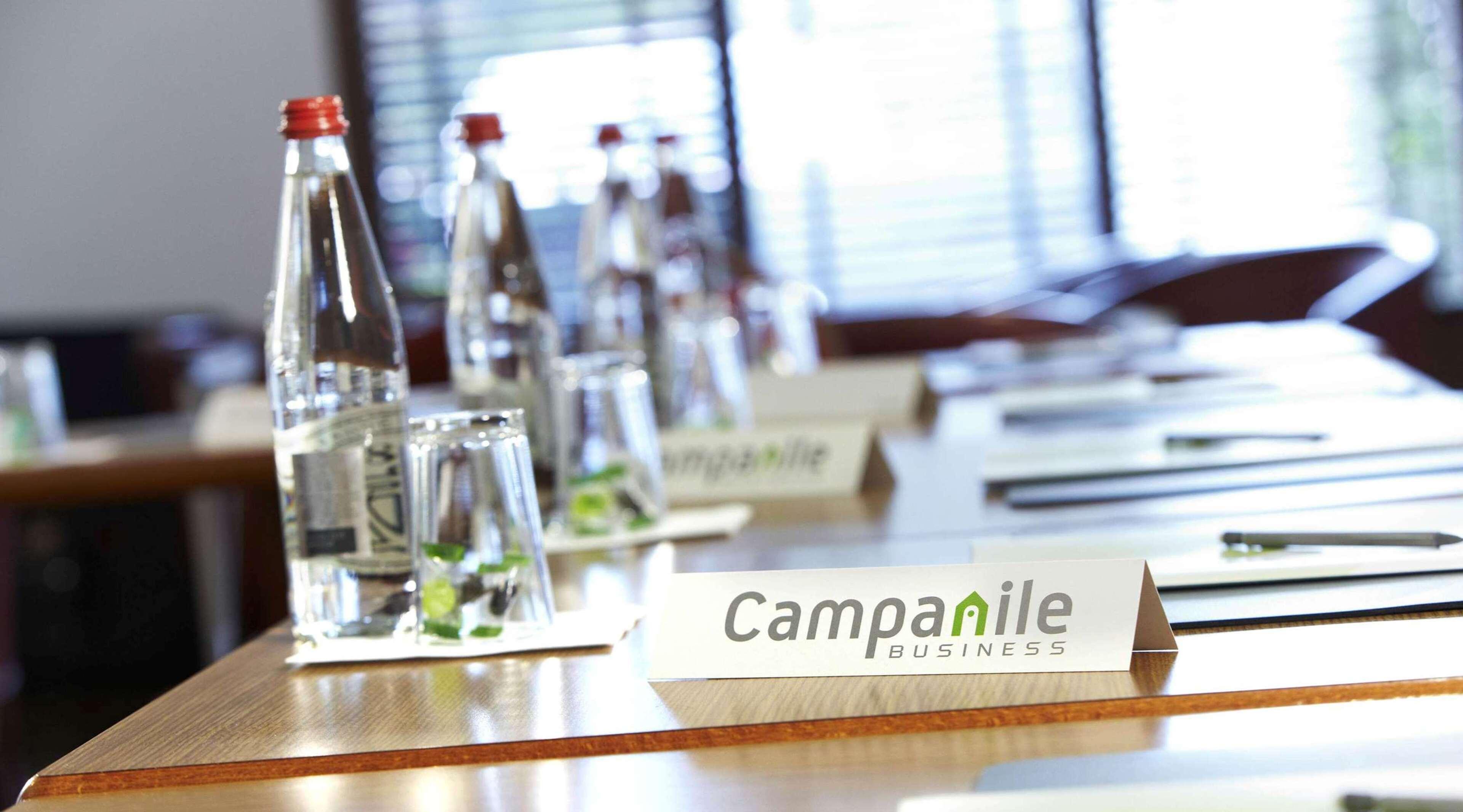 Campanile Hotel Донкастър Екстериор снимка